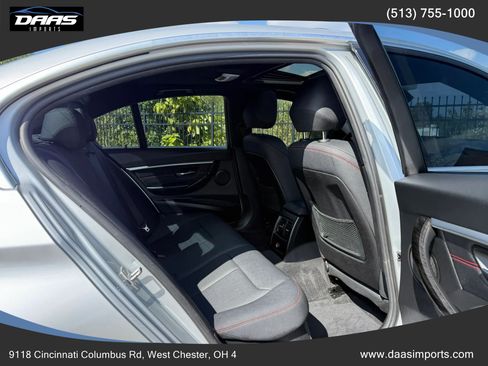 Used 2018 BMW 330i xDrive Sedan AWD/4WD image 23