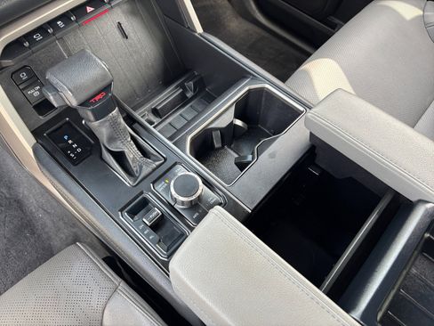 Used 2025 Toyota Tundra Limited w/ TRD Off-Road Package image 15