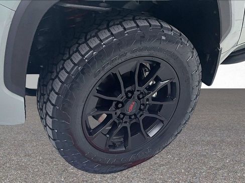 Used 2024 Toyota Tundra Limited w/ TRD Off-Road Package image 32