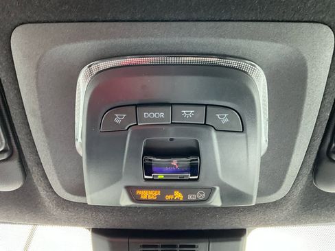 Used 2026 Toyota Corolla SE image 25