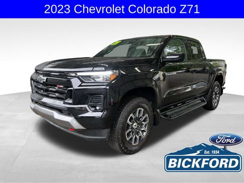 Used 2023 Chevrolet Colorado Z71 w/ Z71 Convenience Package 2 AWD/4WD image 1