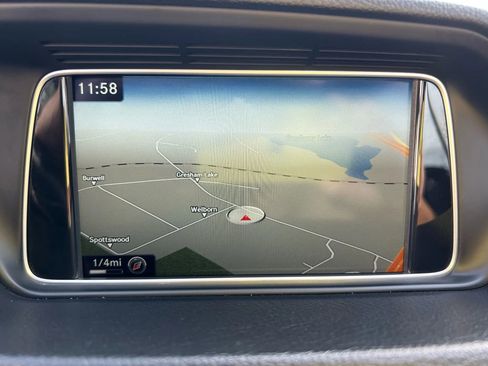 Used 2016 Mercedes-Benz E 400 Cabriolet image 44