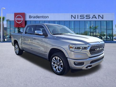 Used 2024 RAM 1500 Limited AWD/4WD image 3