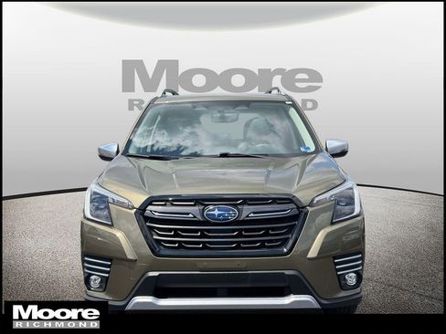 Used 2023 Subaru Forester Touring AWD/4WD image 8