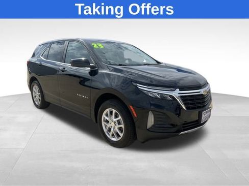Certified 2023 Chevrolet Equinox LT w/ Driver Convenience Package image 1