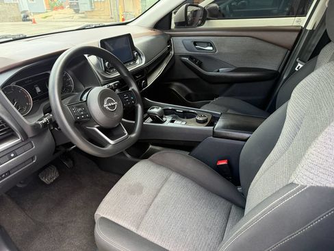 Used 2022 Nissan Rogue SV AWD/4WD image 20