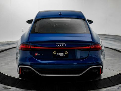 Used 2024 Audi RS 7 Performance w/ Executive Package image 11