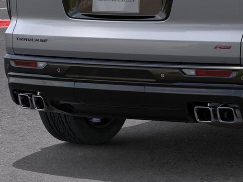 New 2027 Chevrolet Traverse RS w/ LPO, Floor Liner Package FWD image 14