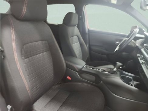 Used 2025 Honda HR-V Sport image 15