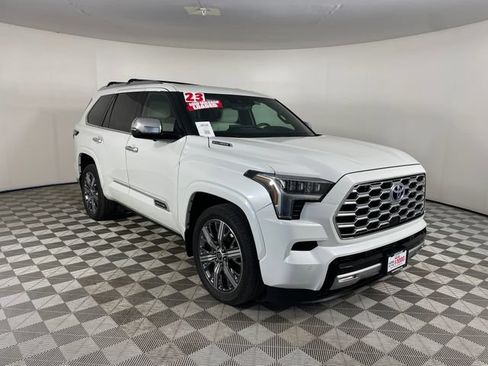 Used 2023 Toyota Sequoia Capstone AWD/4WD image 24