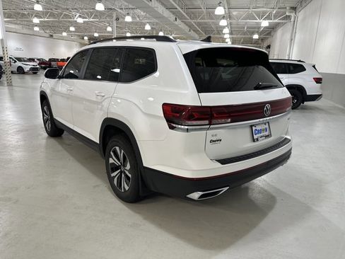 New 2026 Volkswagen Atlas SE image 6