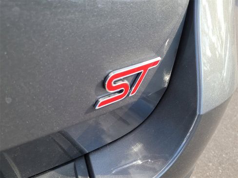 New 2026 Ford Explorer ST w/ Sun And Sound Package image 6