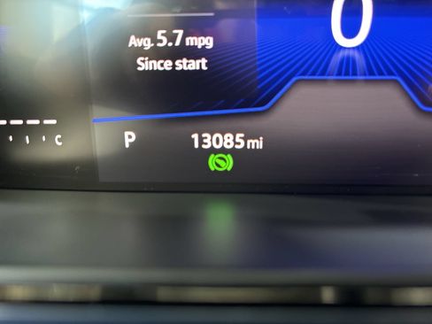 Used 2024 Volkswagen Taos SE FWD image 15