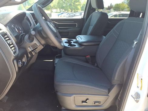 Used 2026 RAM 2500 Big Horn AWD/4WD image 3
