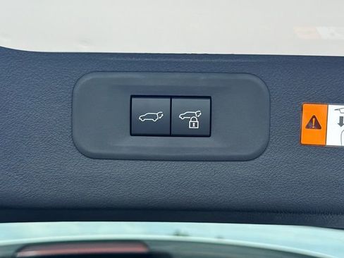 New 2026 Lexus TX 500h AWD image 14