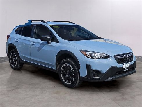 Used 2023 Subaru Crosstrek 2.0i image 3
