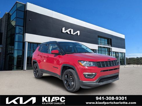 Used 2019 Jeep Compass Altitude image 1