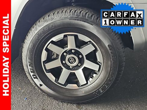 Used 2024 Toyota 4Runner TRD Off-Road image 38