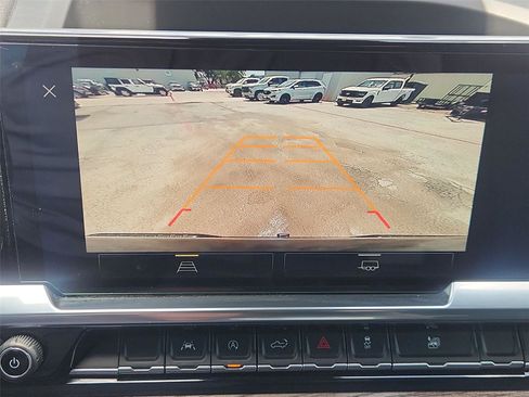 Used 2024 Chevrolet Silverado 1500 RST w/ Protection Package RWD image 15