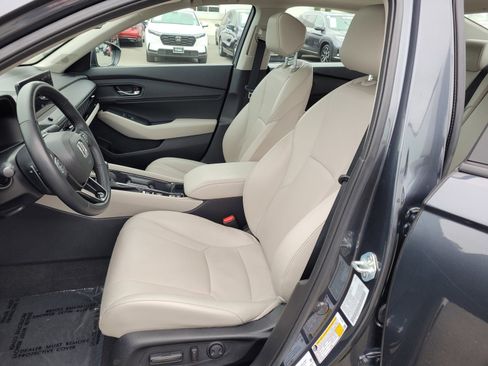 Certified 2025 Honda Accord EX-L image 15