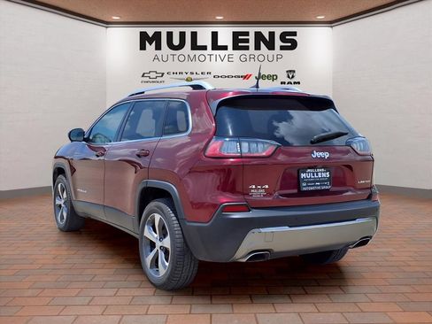 Used 2019 Jeep Cherokee Limited AWD/4WD image 7