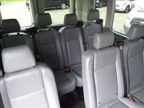 Used 2018 Ford Transit 350 XL image 8