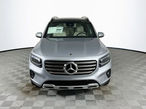 New 2026 Mercedes-Benz GLB 250 image 2