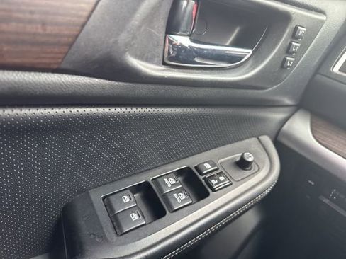 Used 2015 Subaru Legacy 2.5i Limited image 12