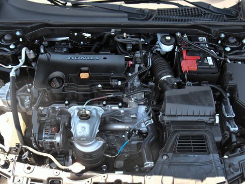 Used 2023 Honda Civic LX image 42