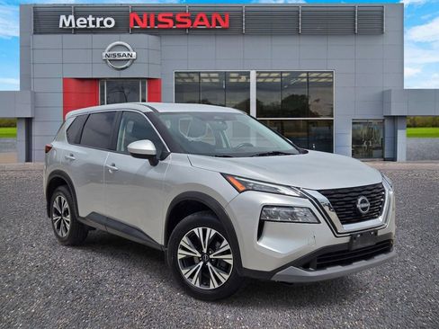 Certified 2023 Nissan Rogue SV FWD image 1