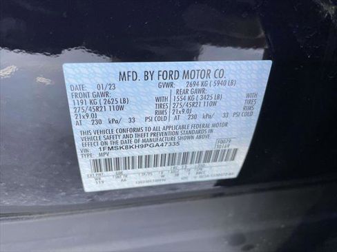 Used 2023 Ford Explorer ST-Line w/ Class IV Trailer Tow Package image 10