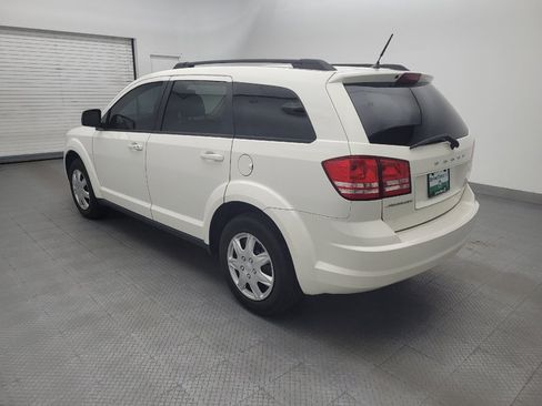 Used 2019 Dodge Journey SE FWD image 5
