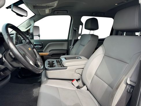 Used 2019 Chevrolet Silverado 2500 LTZ w/ Duramax Plus Package image 10