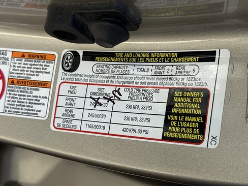 Used 2020 Subaru Ascent Limited w/ Technology Package image 32