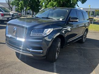 Used 2021 Lincoln Navigator Reserve w/ Luxury Package AWD/4WD video 1