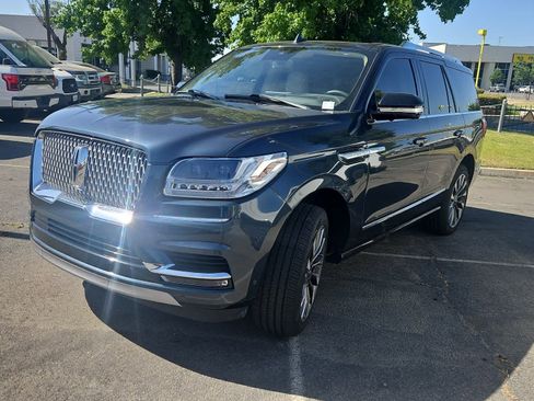 Used 2021 Lincoln Navigator Reserve w/ Luxury Package AWD/4WD image 1