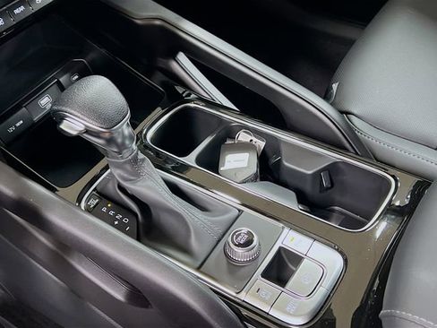 New 2025 Kia Telluride LX image 17