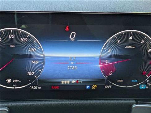 Certified 2025 Mercedes-Benz GLB 250 4MATIC image 11