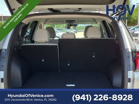 Used 2026 Hyundai Tucson SEL FWD image 11