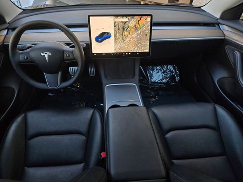 Used 2023 Tesla Model 3 Performance image 14