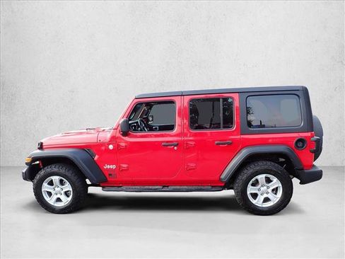 Used 2018 Jeep Wrangler Unlimited Sport S AWD/4WD image 2