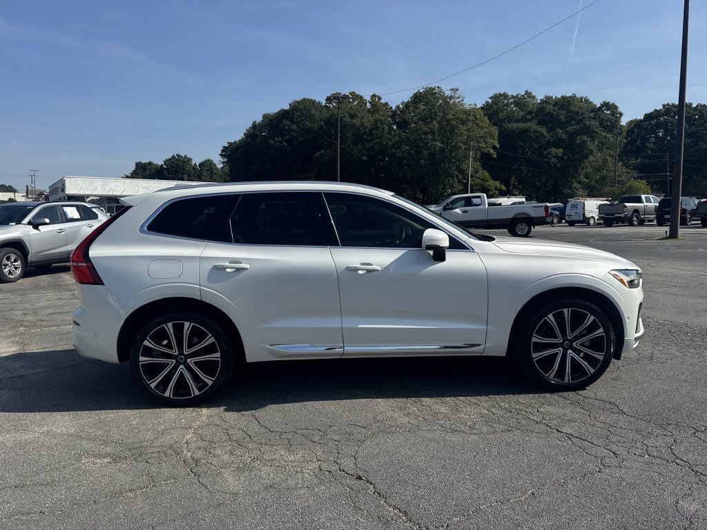 Used 2023 Volvo XC60 B5 Ultimate w/ Climate Package AWD/4WD image 8