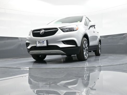 Used 2022 Buick Encore Preferred w/ Safety Package image 25