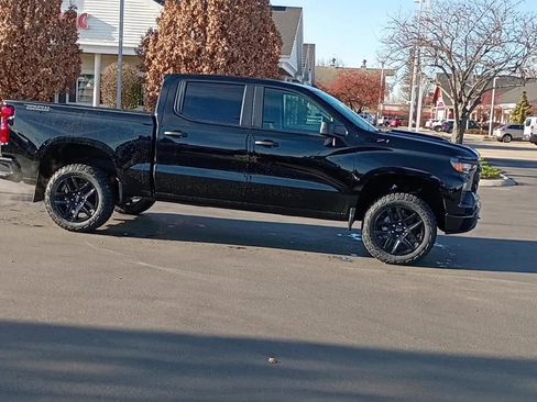 New 2026 Chevrolet Silverado 1500 Custom Trail Boss w/ Dark Appearance Package image 7