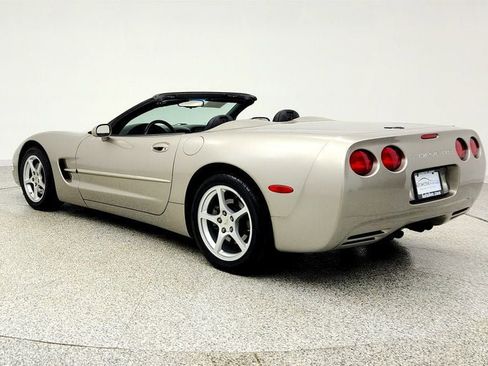 Used 2000 Chevrolet Corvette Convertible w/ Memory Pkg image 7