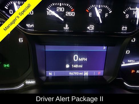 Used 2022 GMC Sierra 3500 SLE w/ SLE Convenience Package AWD/4WD image 4