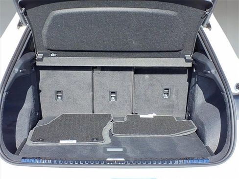 Used 2025 Audi Q3 2.0T Premium w/ Convenience Package image 15