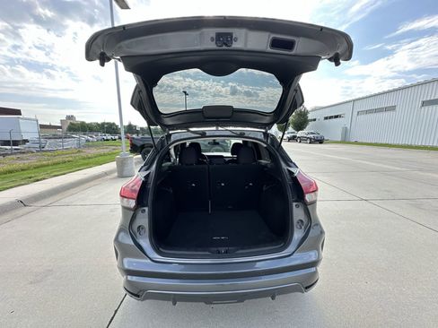 Used 2021 Nissan Kicks SV FWD image 25