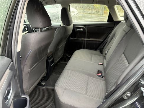 Used 2018 Toyota Corolla iM image 17