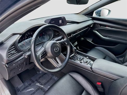 Used 2024 MAZDA MAZDA3 s image 9